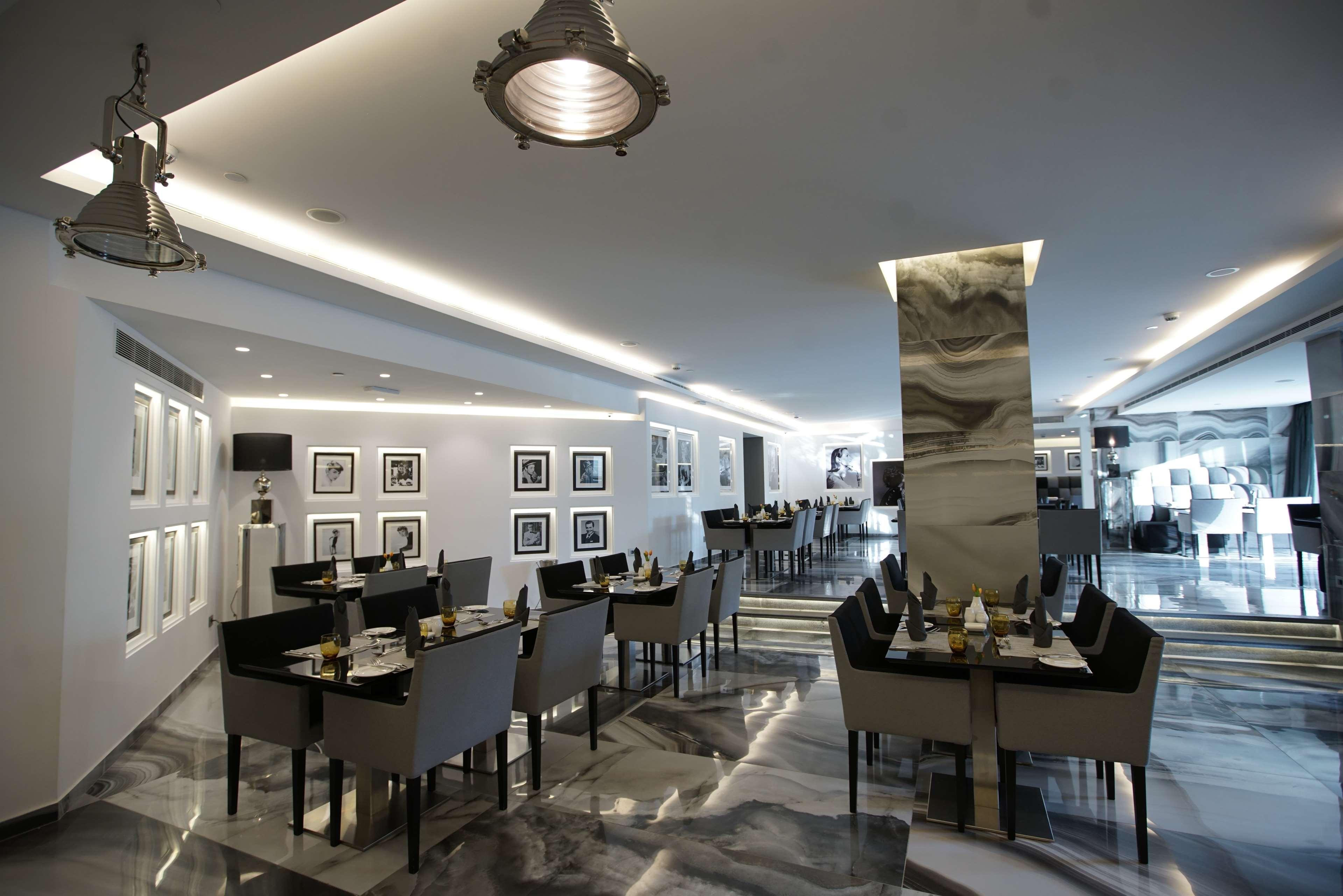 Royal Tulip Achrafieh 5*